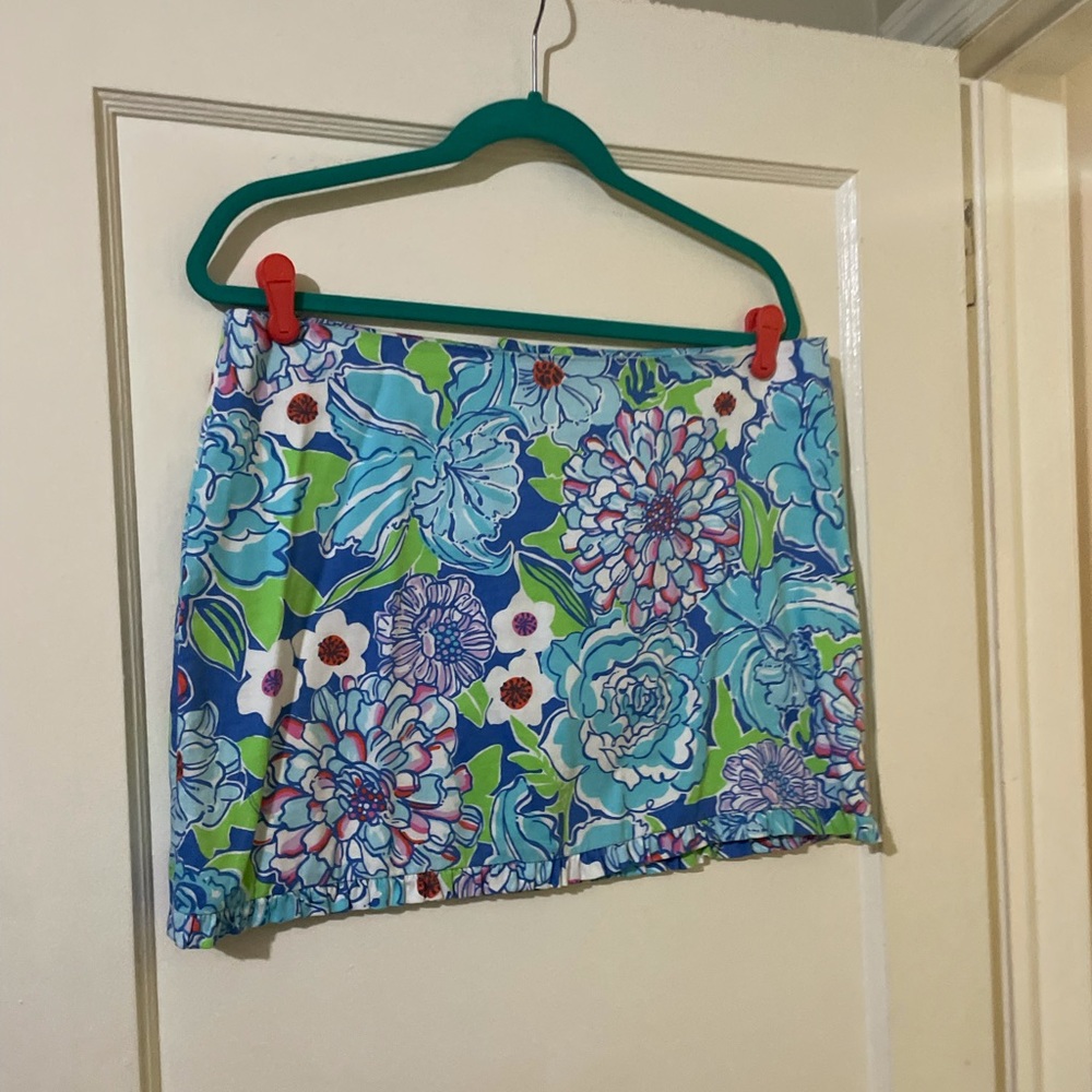 Lilly Pulitzer blue green skirt in size 10